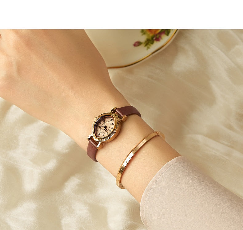 Oval Belt Quartz Movement Waterproof Compact Fashion Watch